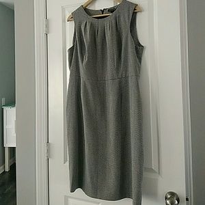 Banana Republic houndstooth dress size 14